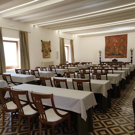 Hospederia Seminario Conciliar De San Julian Hotel Cuenca  Ngoại thất bức ảnh