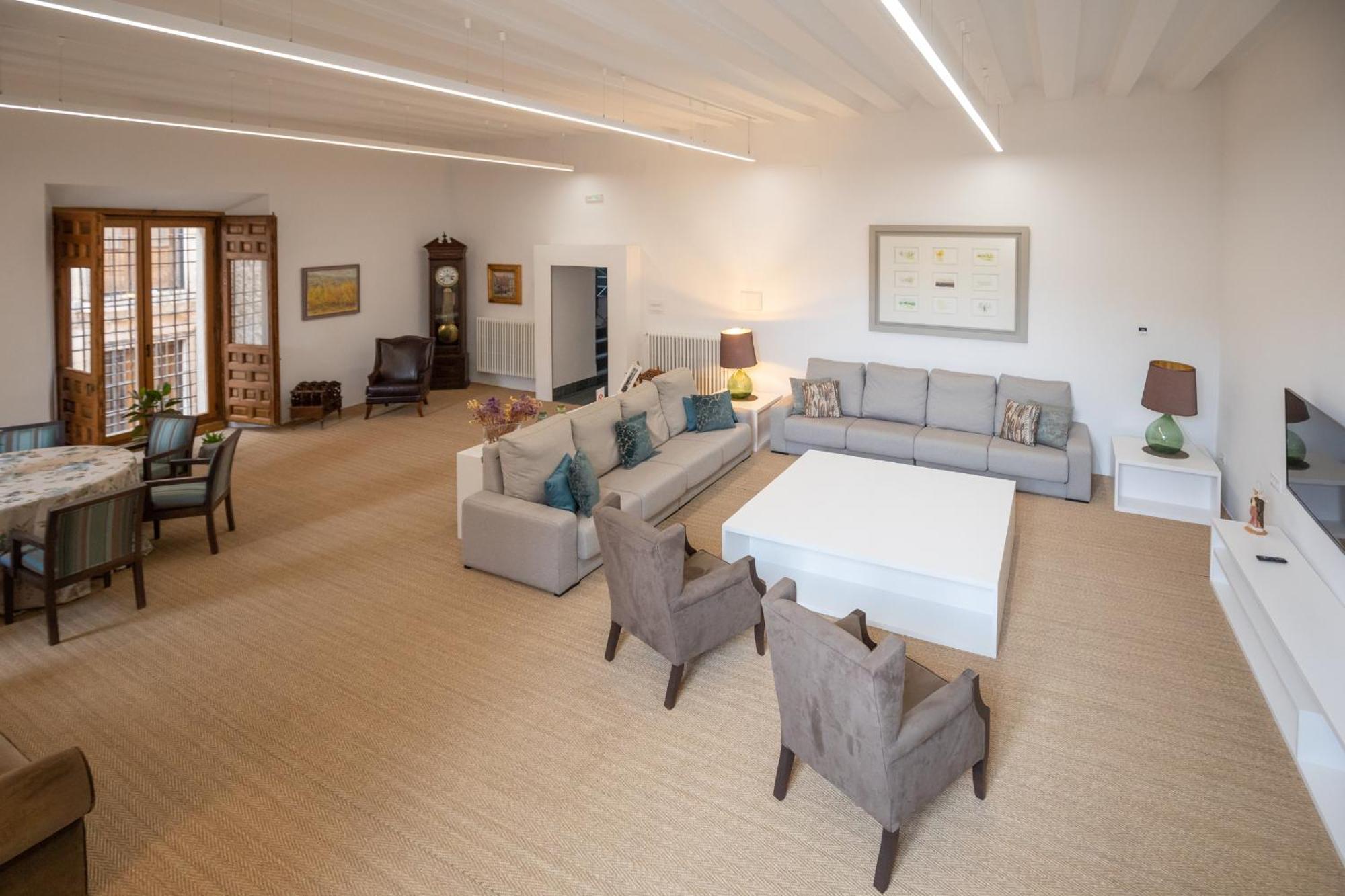 Hospederia Seminario Conciliar De San Julian Hotel Cuenca  Ngoại thất bức ảnh